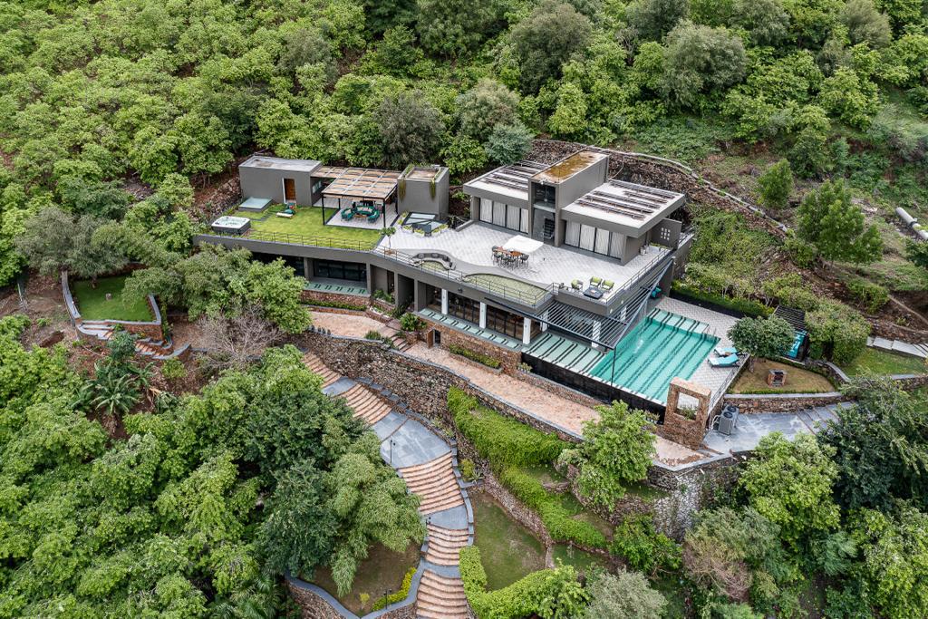 VODRJ16 – 5 Bedroom Villa In Udaipur