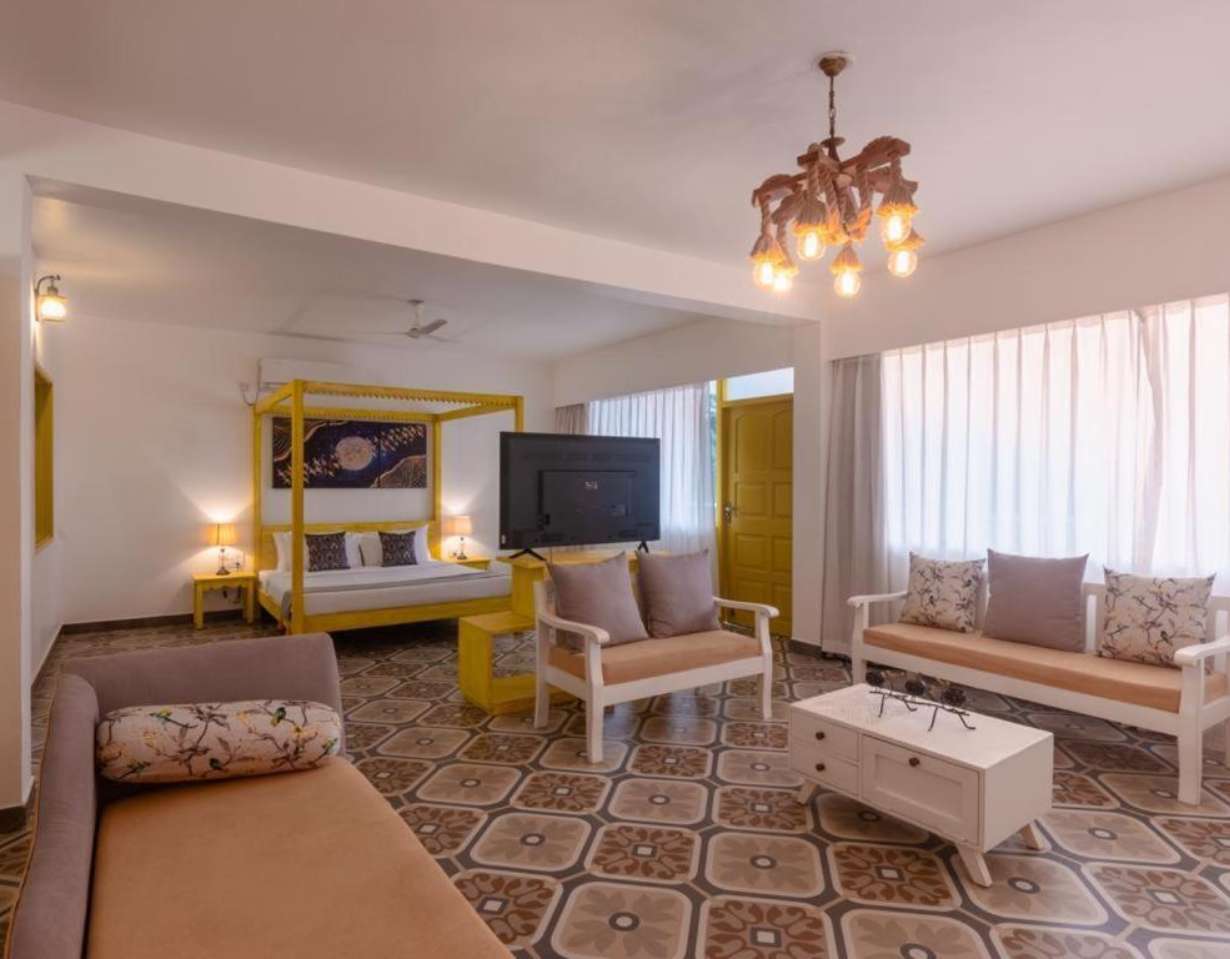 Redhomex luna sea villa 1