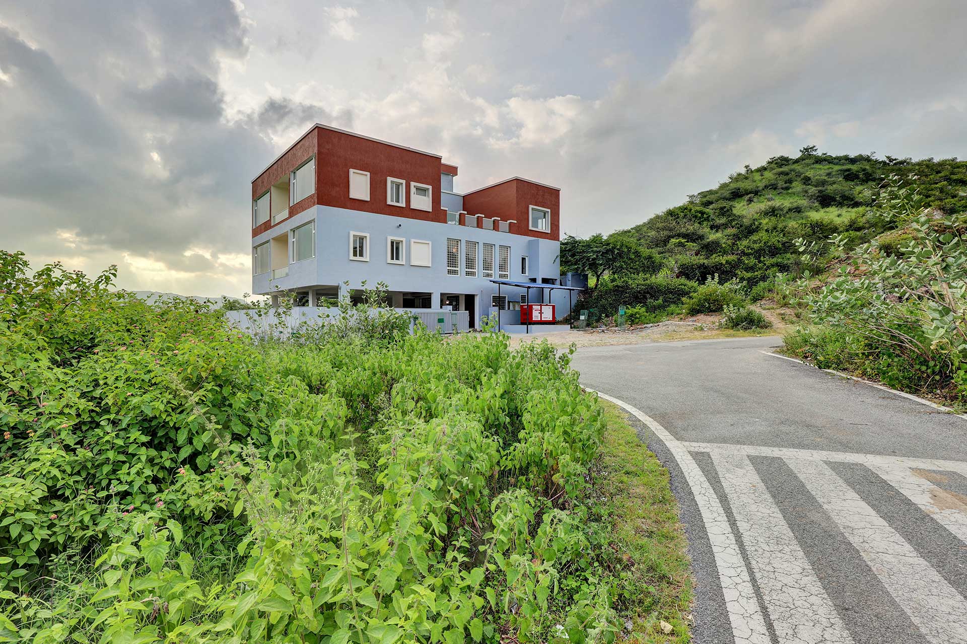 Luxury 7 Bedroom Villa in Udaipur - Tryst-with-valleys-banner