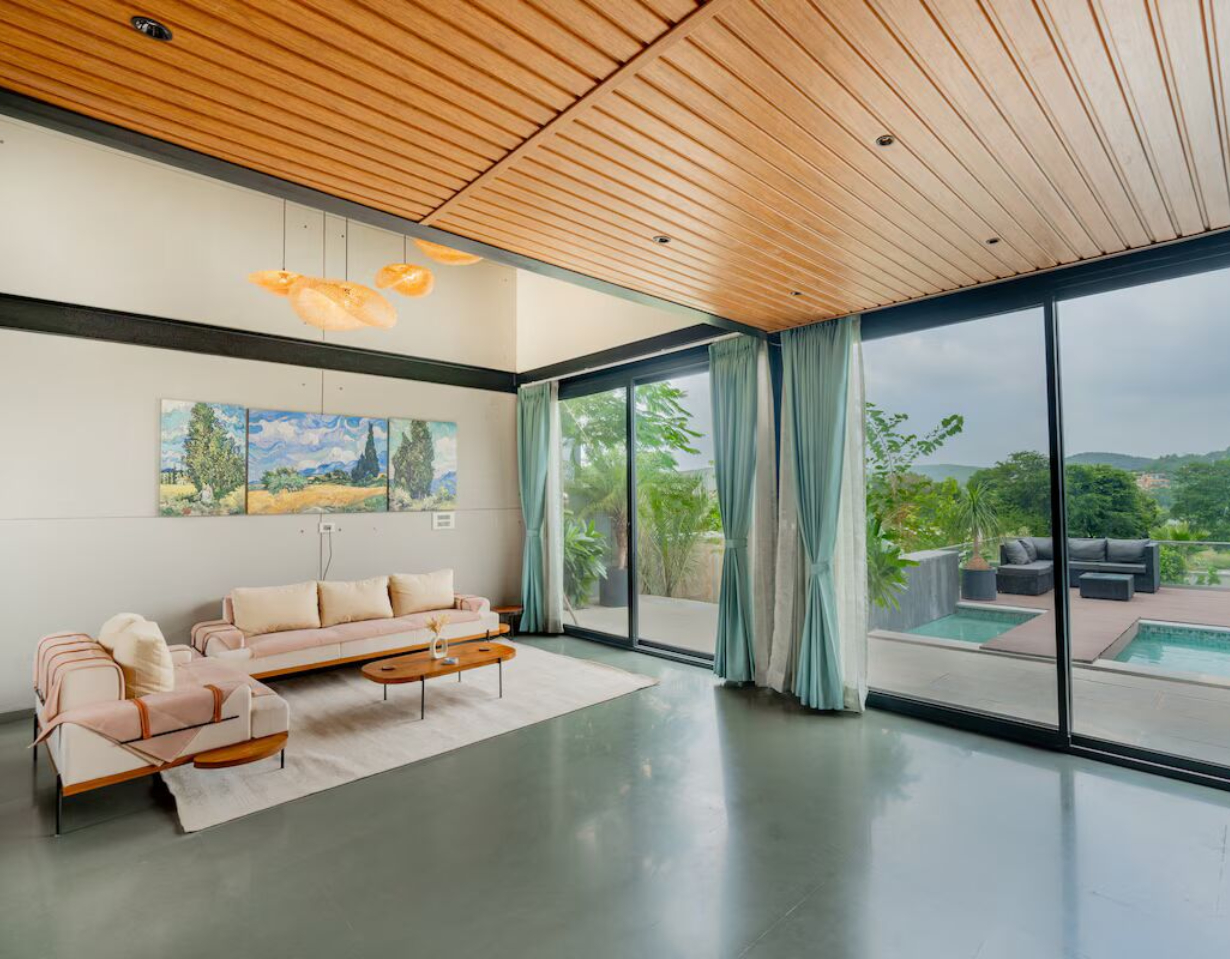 The-Lake-Edge-Villa-2