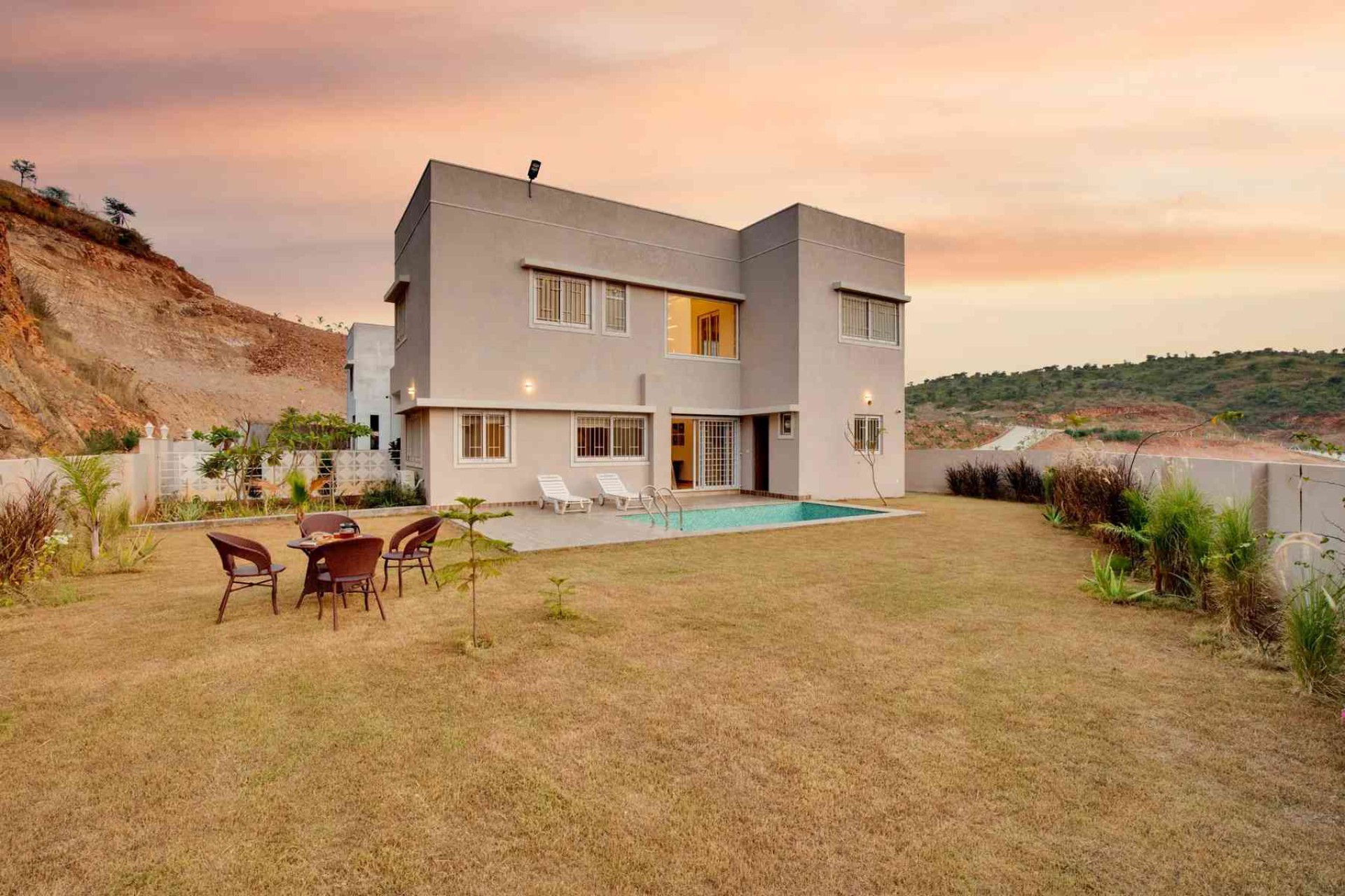 3 bedroom pvt pool villa in udaipur - Shourya-Bliss-banner