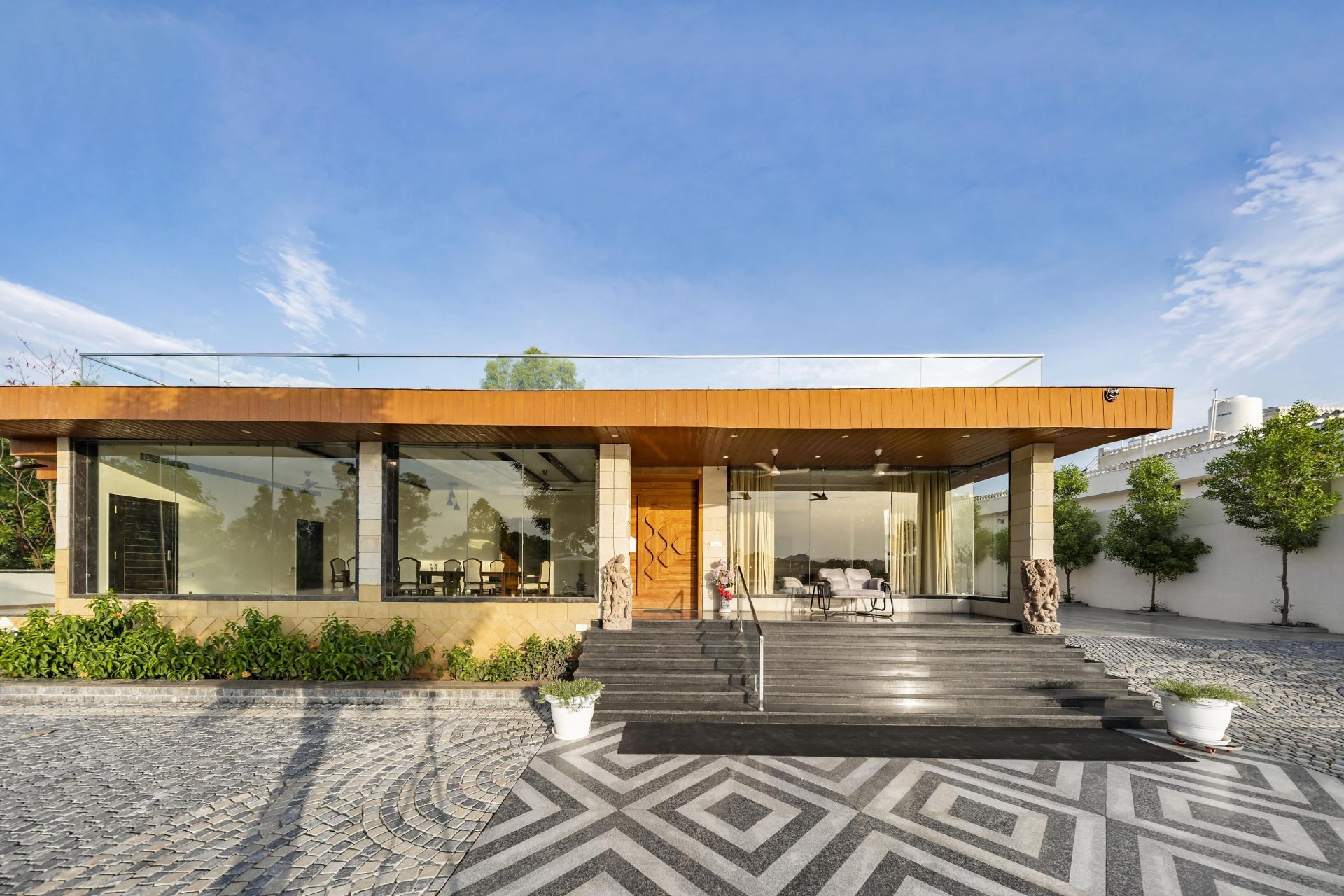 4 bedroom - Talia-Costa-banner