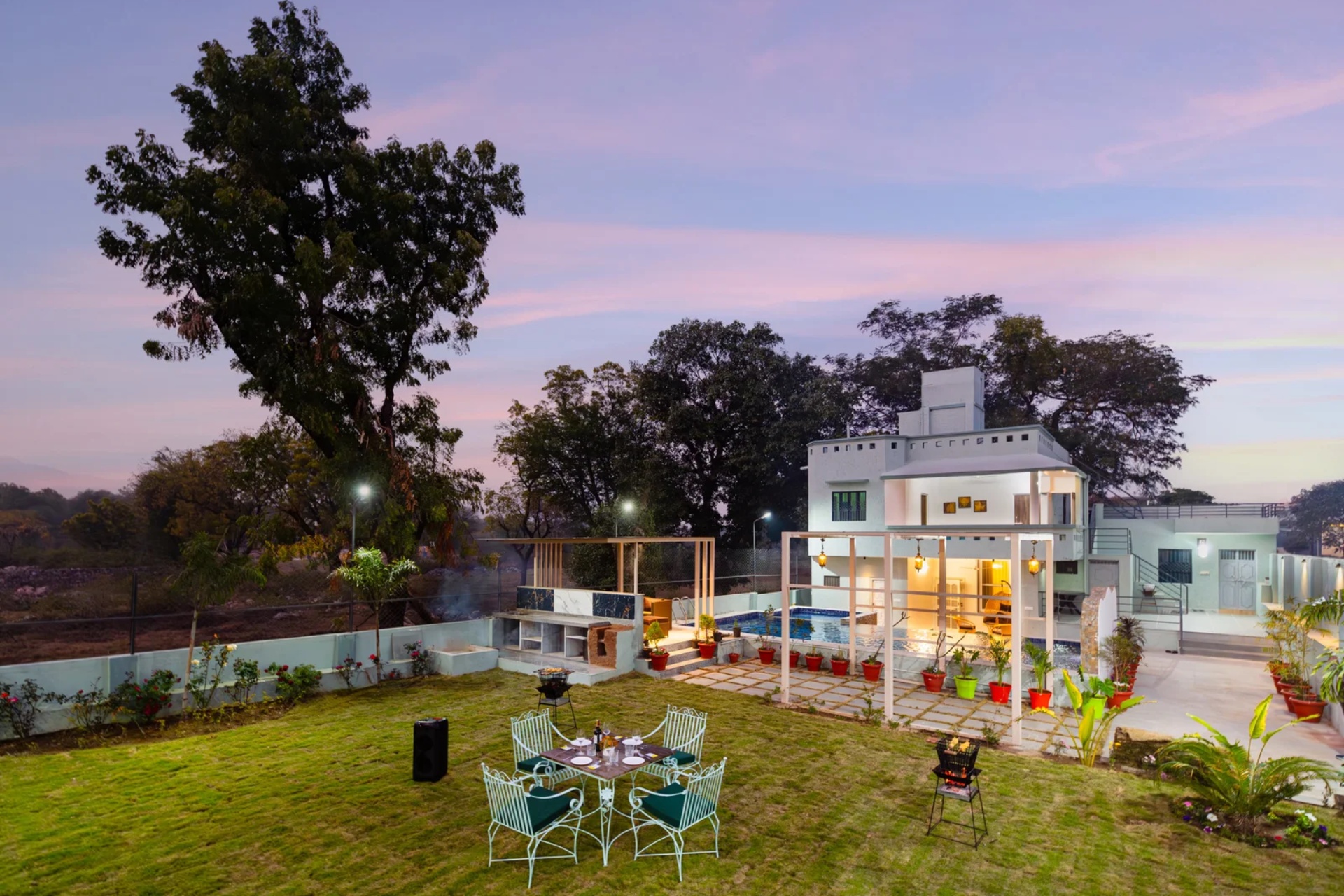 2 bhk villa udaipur - Venetian-Villa-banner