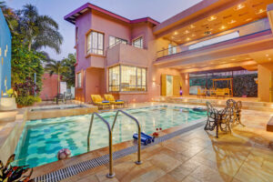 Luxury 6 BHK Villa With Balcony - VODMH64-Maharashtra-banner