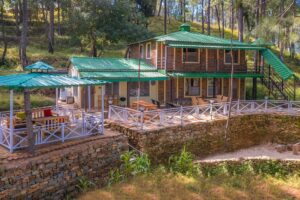 Luxury 4 BHK Villa with Gazebo - VODUK52-Nainital-banner