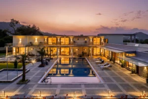 Luxury 4 BHK Villa With Jacuzzi - VODMH113-karjat-banner