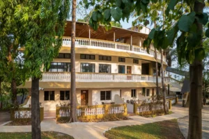 Luxury 9 BHK Villa with Pool - VODMH114-Karjat-banner