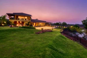 Luxury 4 BHK Jacuzzi Villa - VODMH131-Karjat-banner