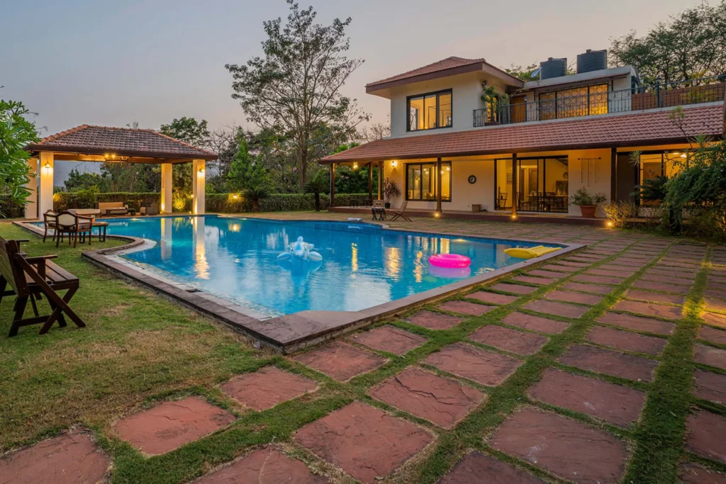 VODMH180 – 4 BHK Gazebo Villa In Alibaug