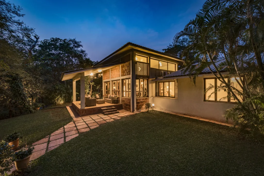 VODMH222 – 4 Bedroom Villa With Gazebo In Alibaug