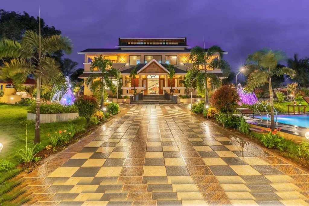 VODMH251 – 4 BHK Villa With Lawn In Nashik