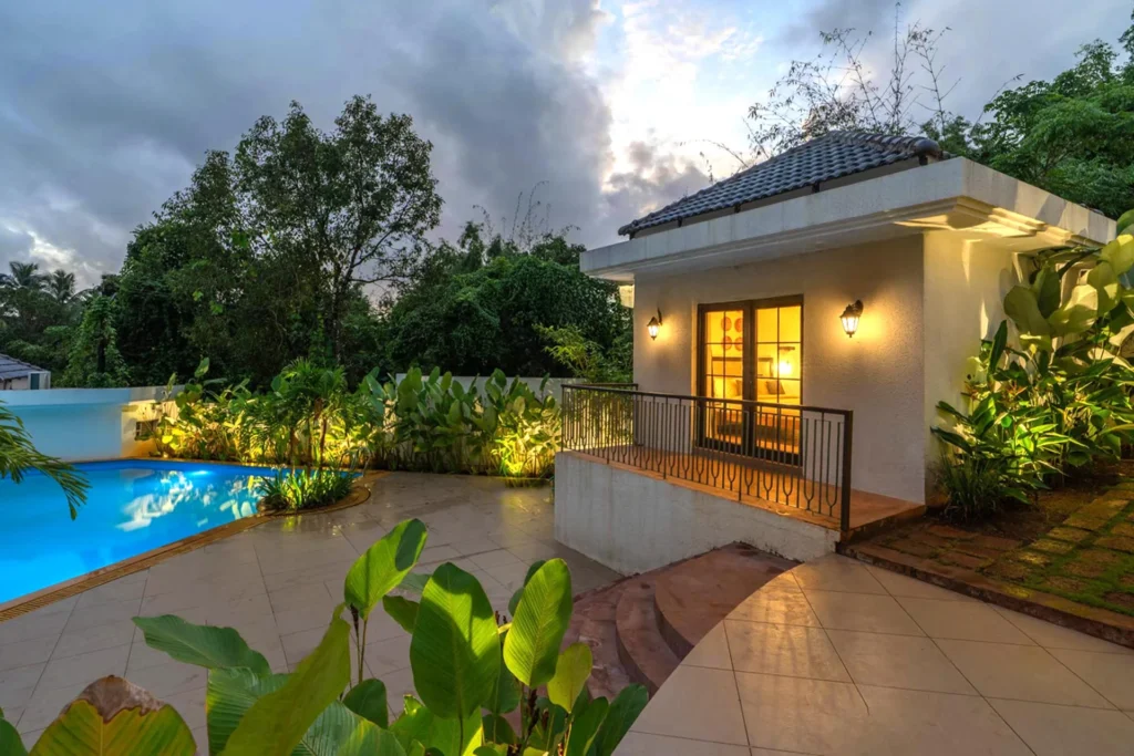 VODGA119 – 18 Room Mountain View Resort In North Goa