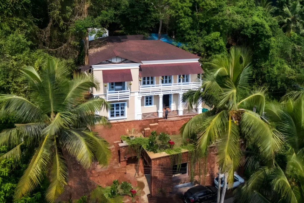 VODGA130 – 4 BHK Portuguese Style Villa In North Goa