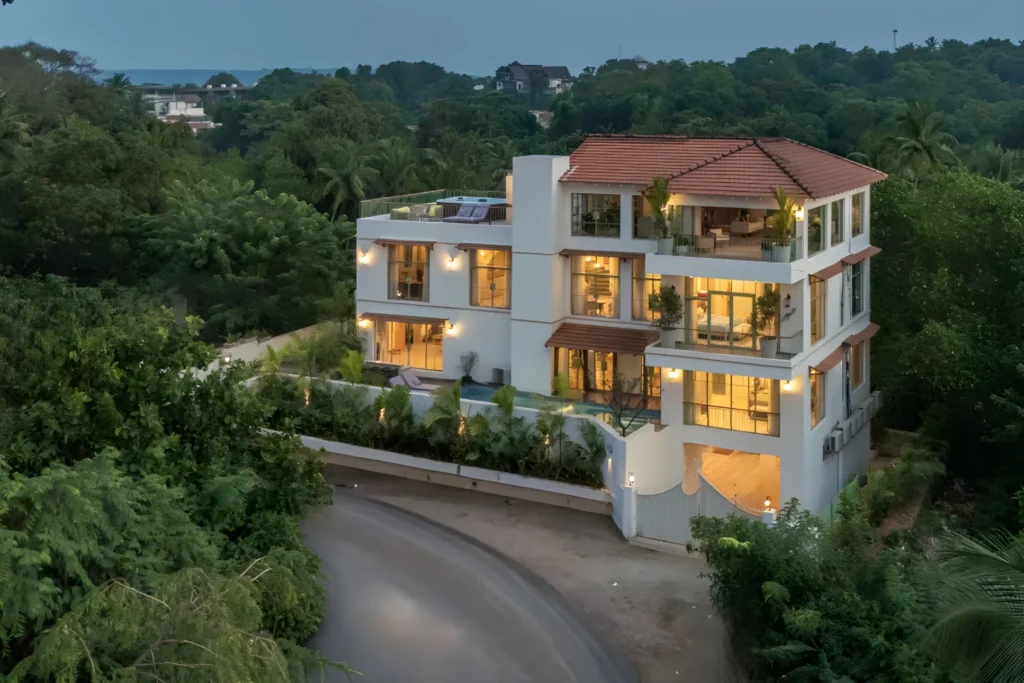 VODGA93 – 5 Bedroom Villa With Gym In Goa