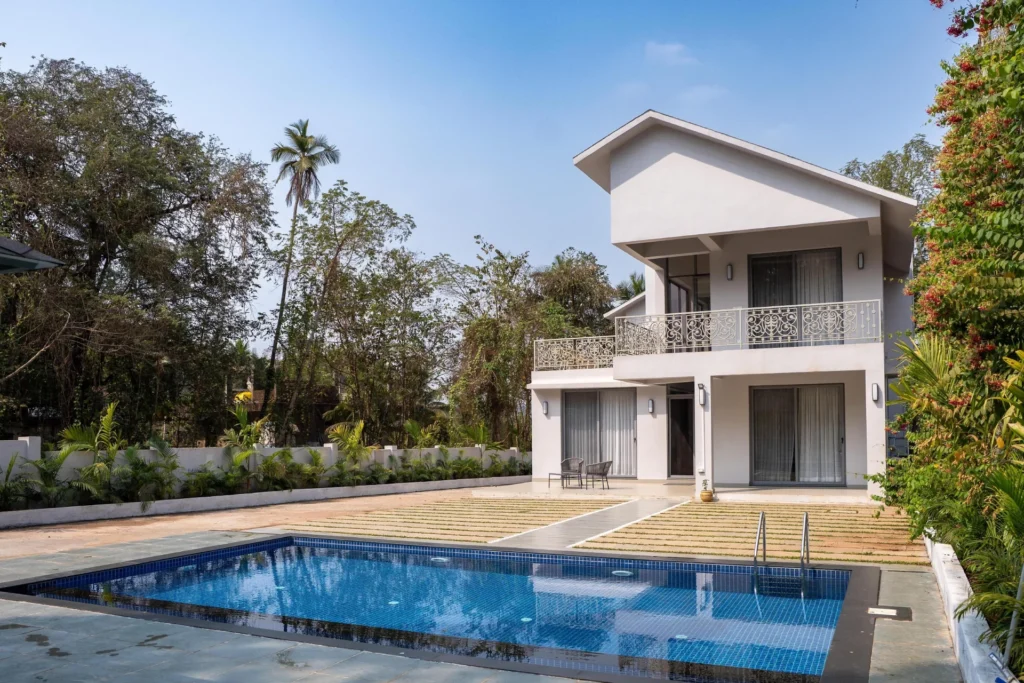 VODGA137 – 3 Bedroom Villa With Lawn In North Goa