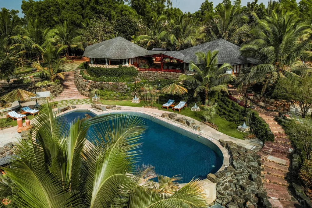 VODGA162 – 4 Bedroom Cottages With Gazebo In Goa