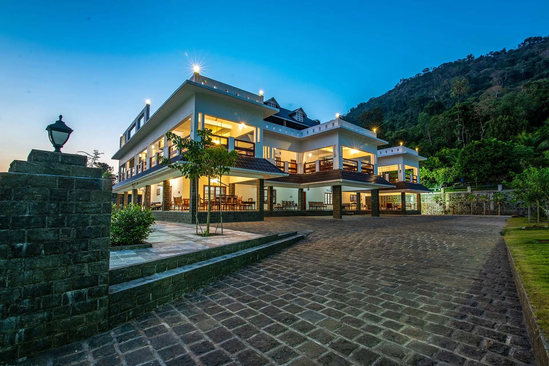 6 Bedroom Villa With Gazebo In Kochi - VODSI07-Kochi-banner