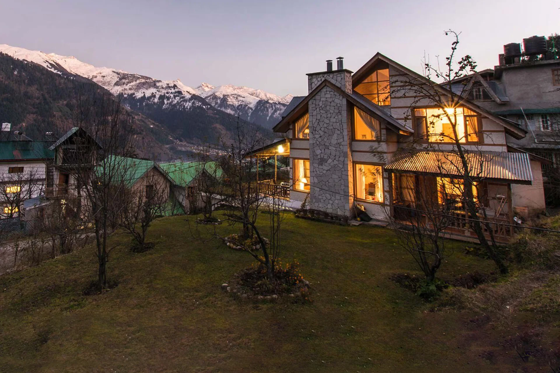 3 Bedroom Pet Friendly Villa in Manali - VODHP43-Manali-banner