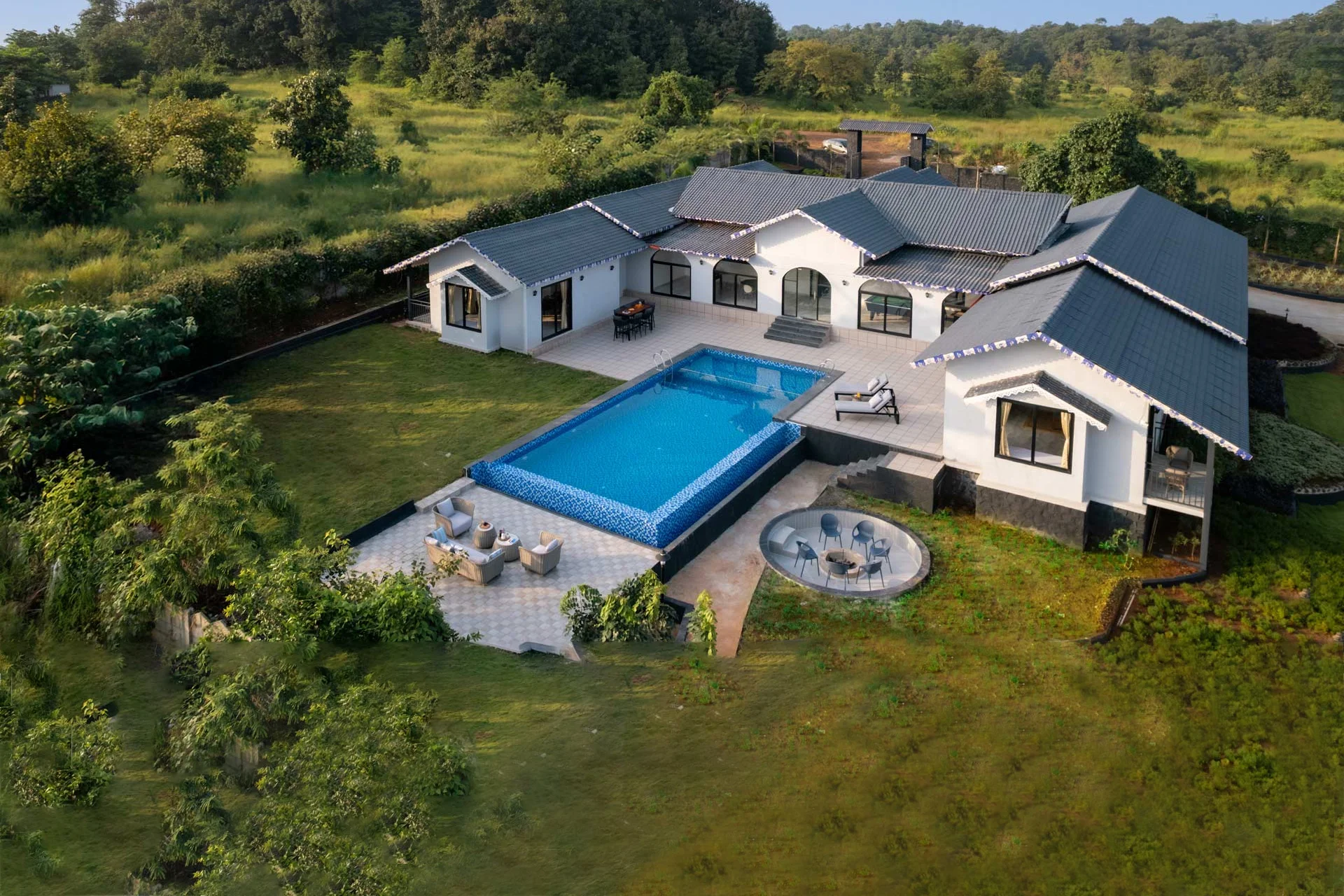 6 Bedroom Mountain View Villa in Karjat - VODMH33-Karjat-banner