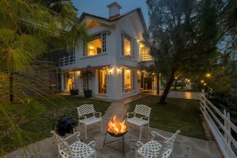 3 Bedroom Villa With Jacuzzi in Kasauli - VODHP72-Kasauli-banner