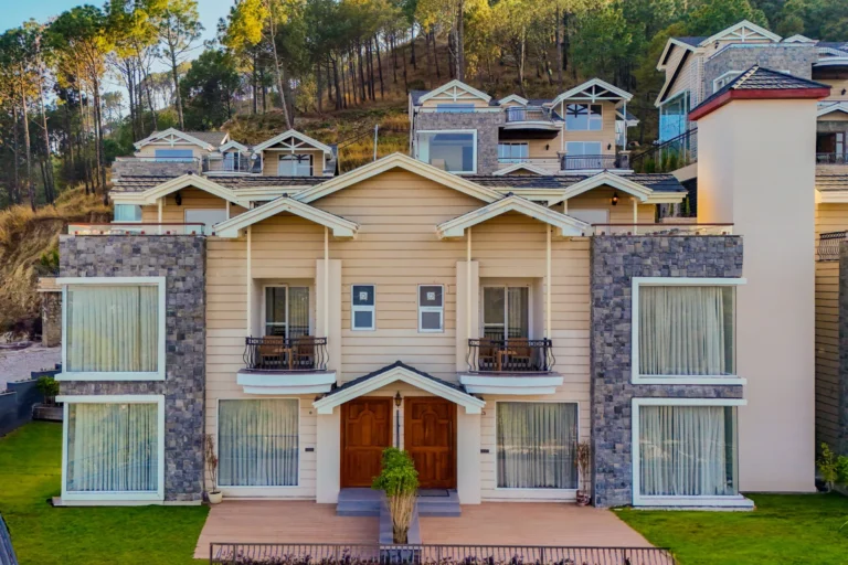 4 BHK Cottage With Scenic Views In Kasauli - VODHP79-Kasauli-banner