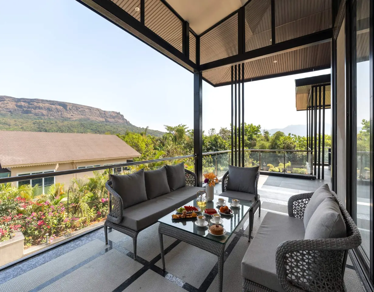 VODMH323-Lonavala-3