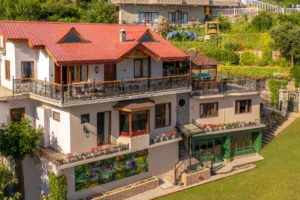 3 BHK Mountain View Villa In Mukteshwar - VODUK96-Mukteshwar-banner