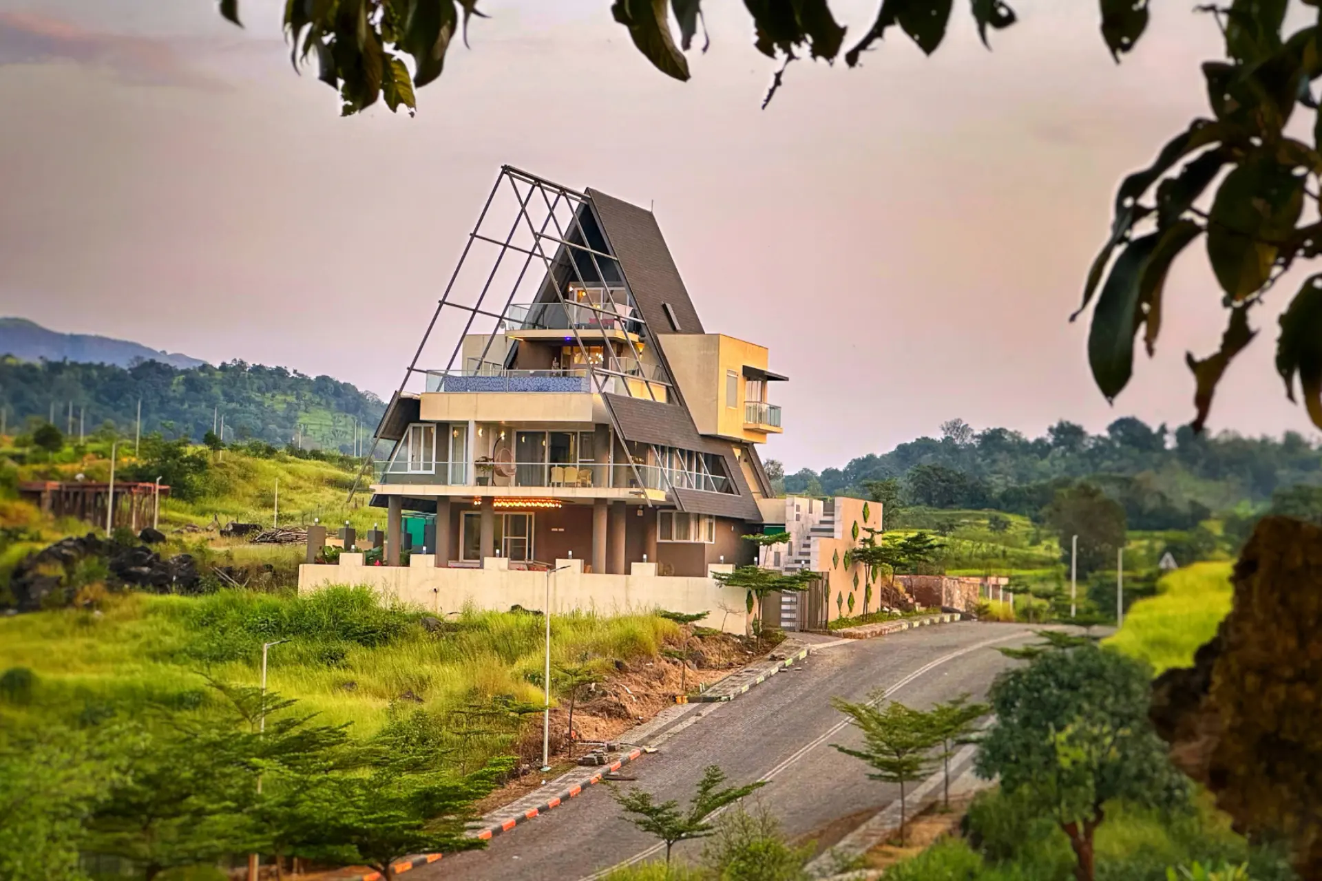 5 BHK Villa With Terrace In Igatpuri - VODMH397-Igatpuri-banner