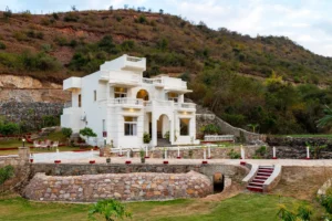 4+4 Bedroom VilIa With Garden In Udaipur - VODRJ284-Udaipur-banner