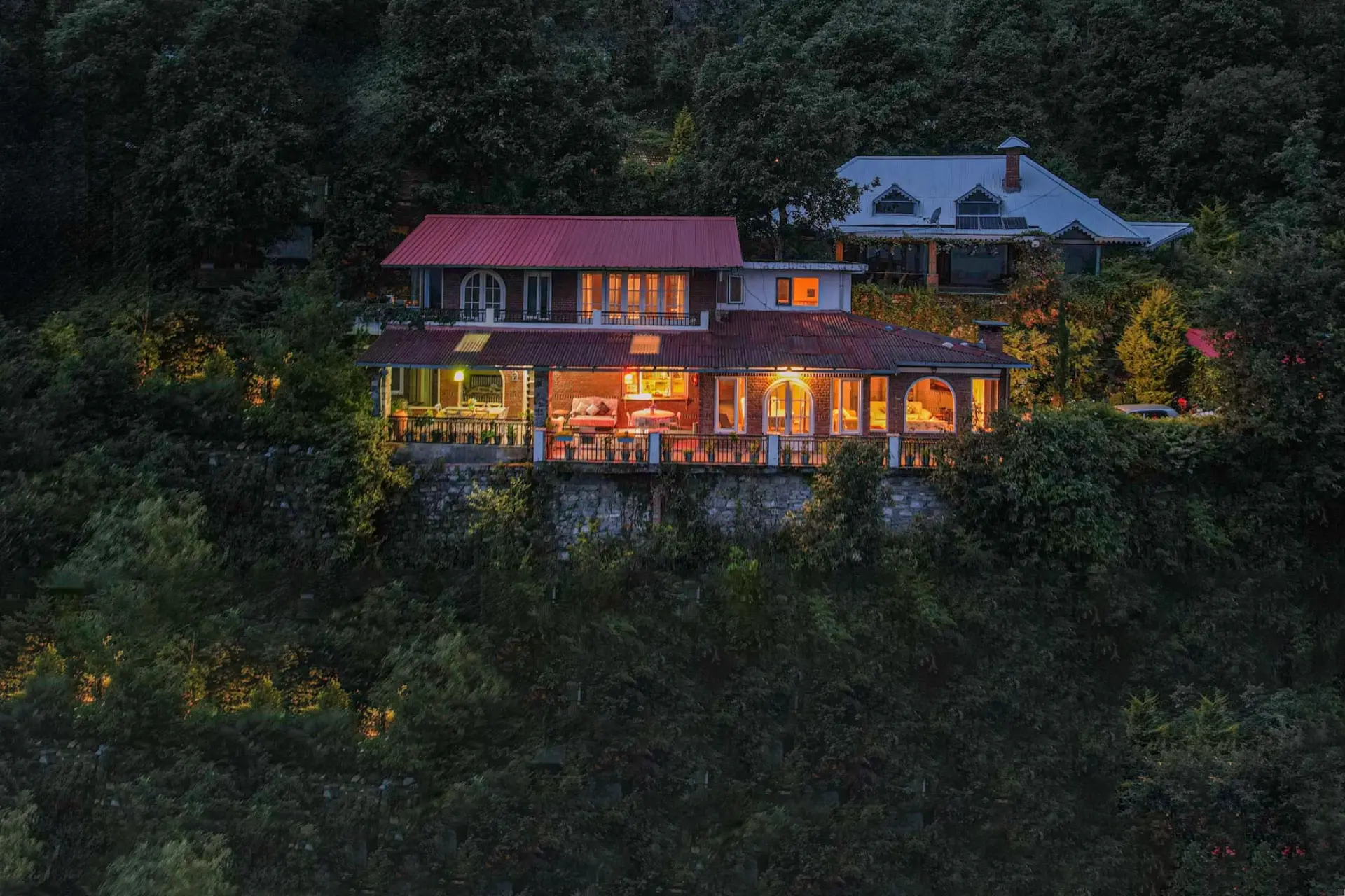 5 Bedroom Villa With Lawn In Bhimtal - VODUK114-Bhimtal-banner