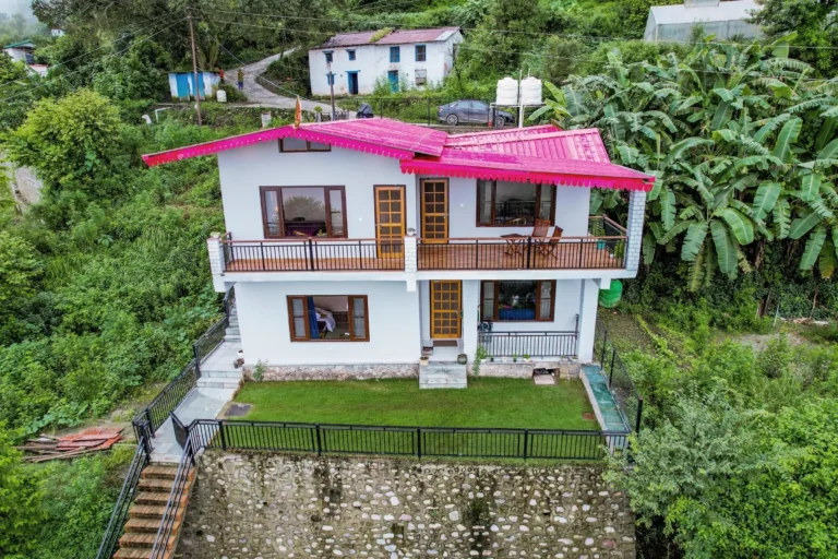 4 BHK Villa With Lawn In Bhimtal - VODUK118-Bhimtal-banner
