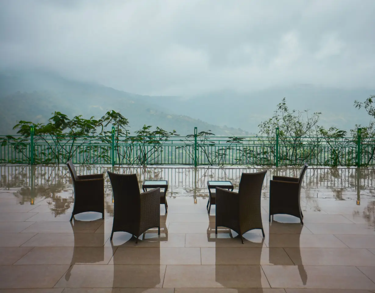 VODMH339-Lonavala-2
