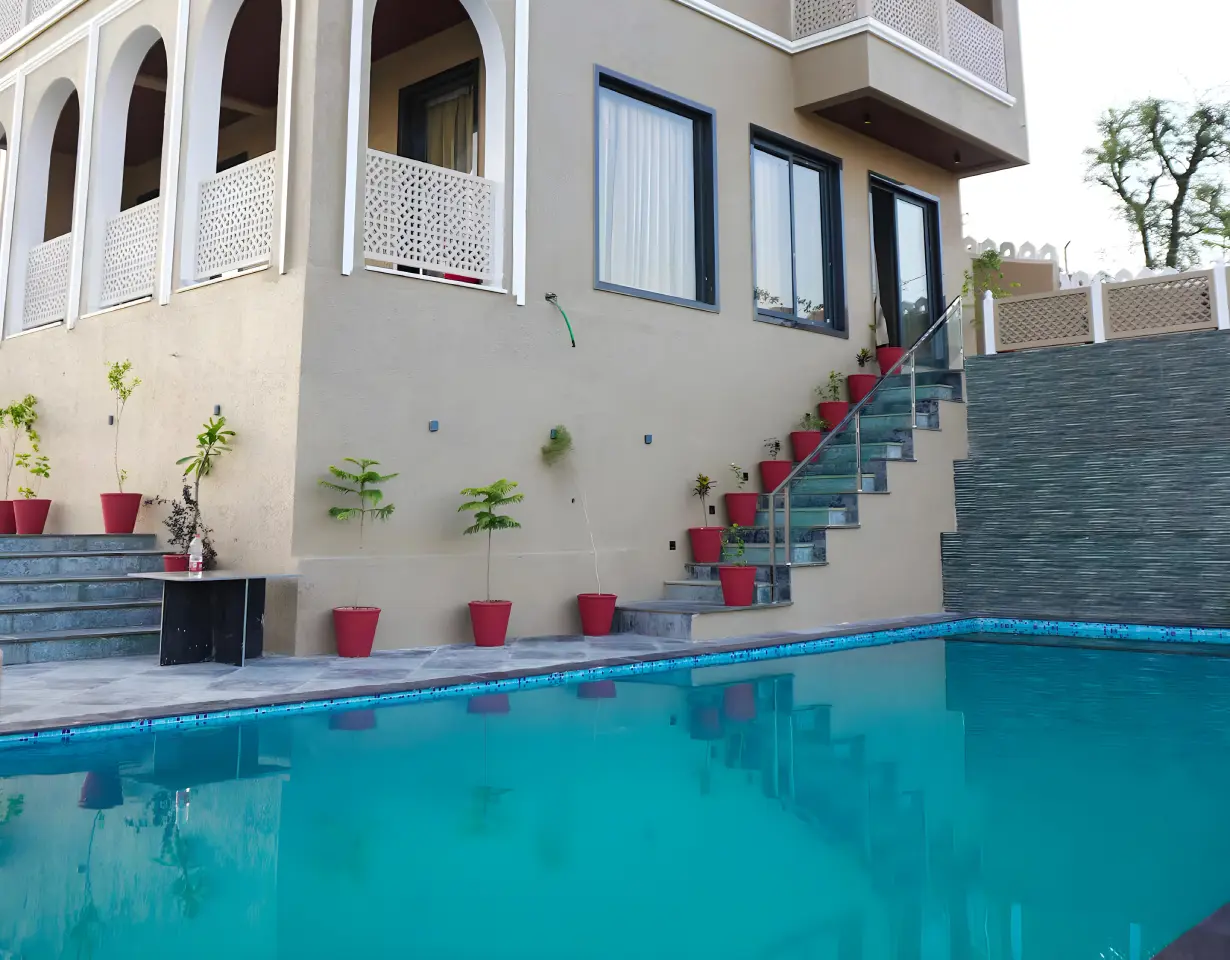 VODRJ259-Udaipur-2