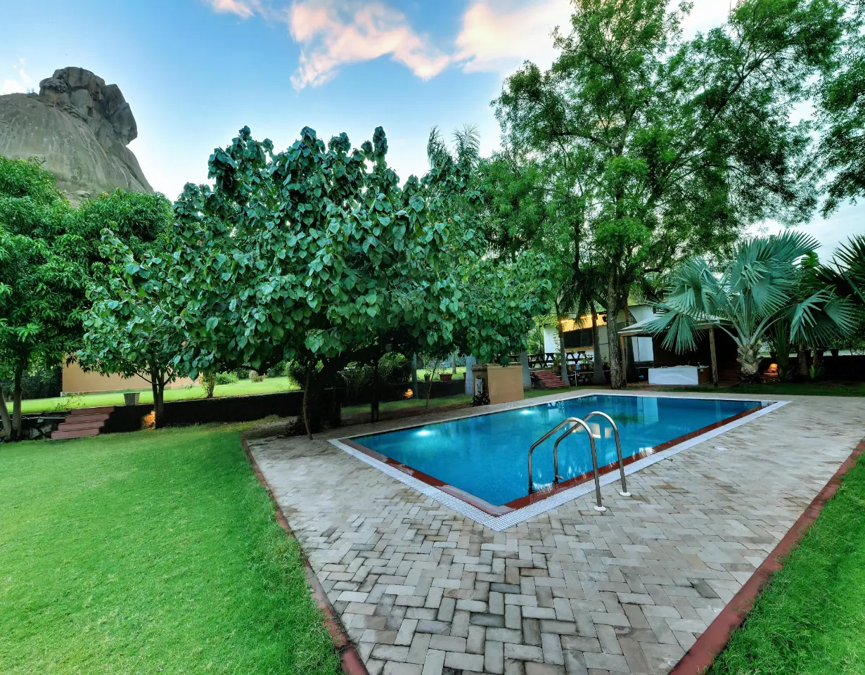 VODRJ283-MountAbu-1