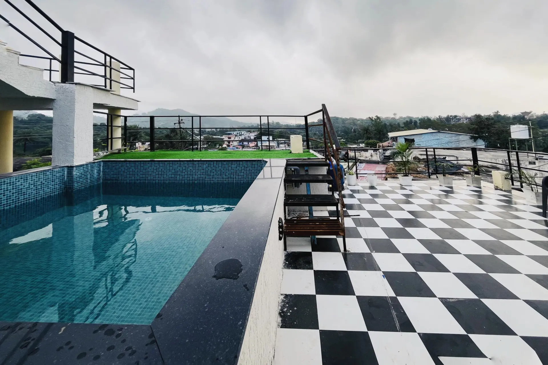 3 Bedroom Mountain View Villa In Mount Abu - VODRJ287-MountAbu-banner