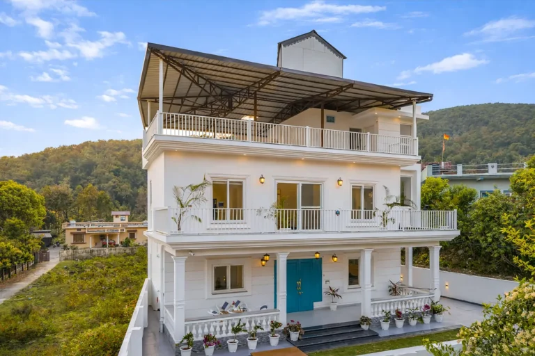 4 Bedroom Villa With Pool In Dehradun - VODUK145-Dehradun-banner