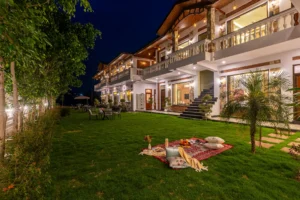 4 BHK Villa With Lawn In Dehradun - VODUK151-Dehradun-banner