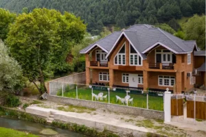 3 Bedroom Garden View Cottage In Sonmarg - VODJK05-Sonmarg-banner