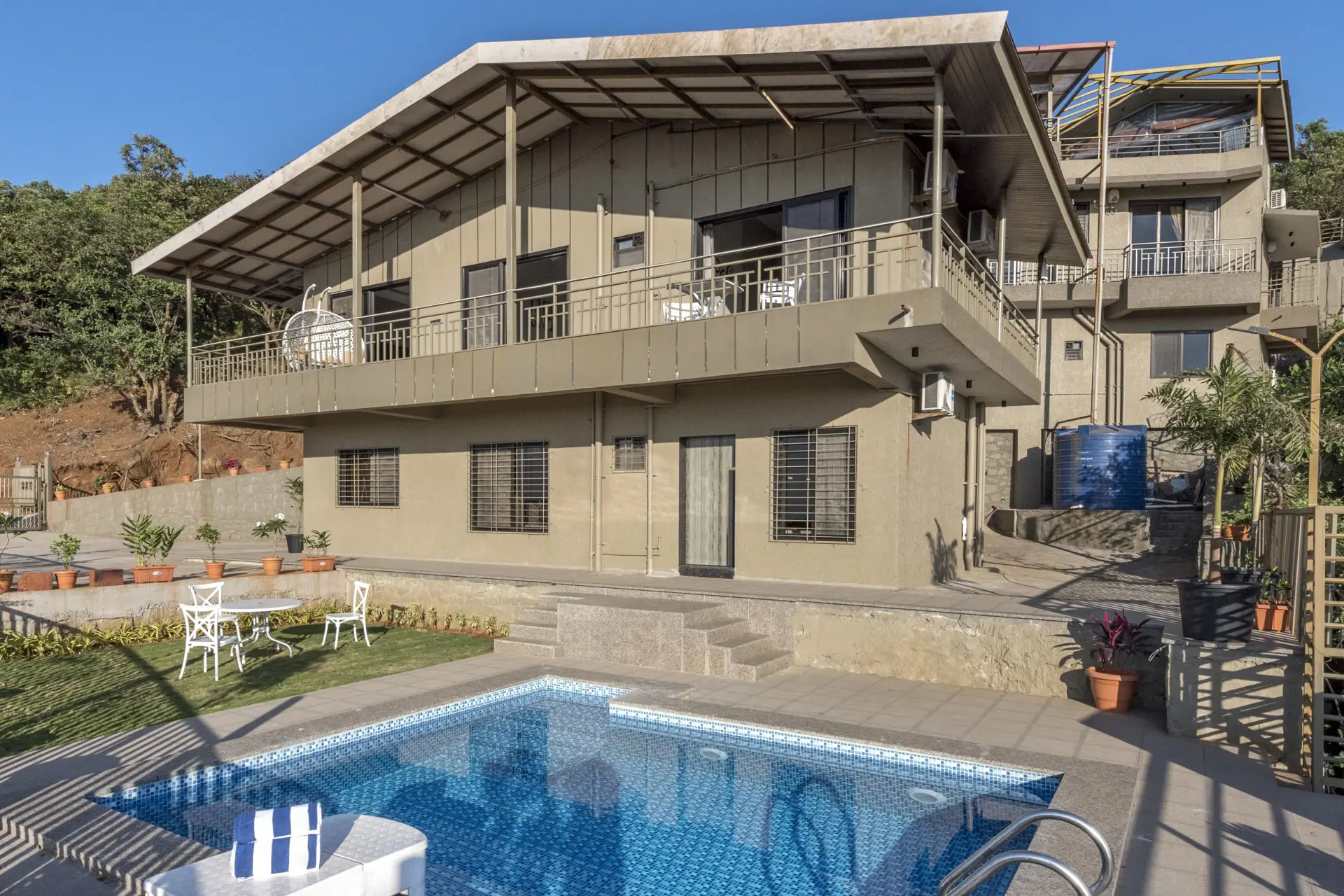 5 BHK Pet Friendly Villa In Lonavala - VODMH369-Lonavala-banner