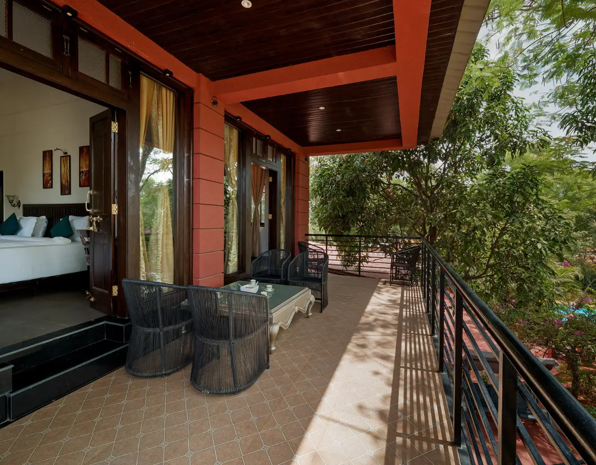 VODMH383-Lonavala-3