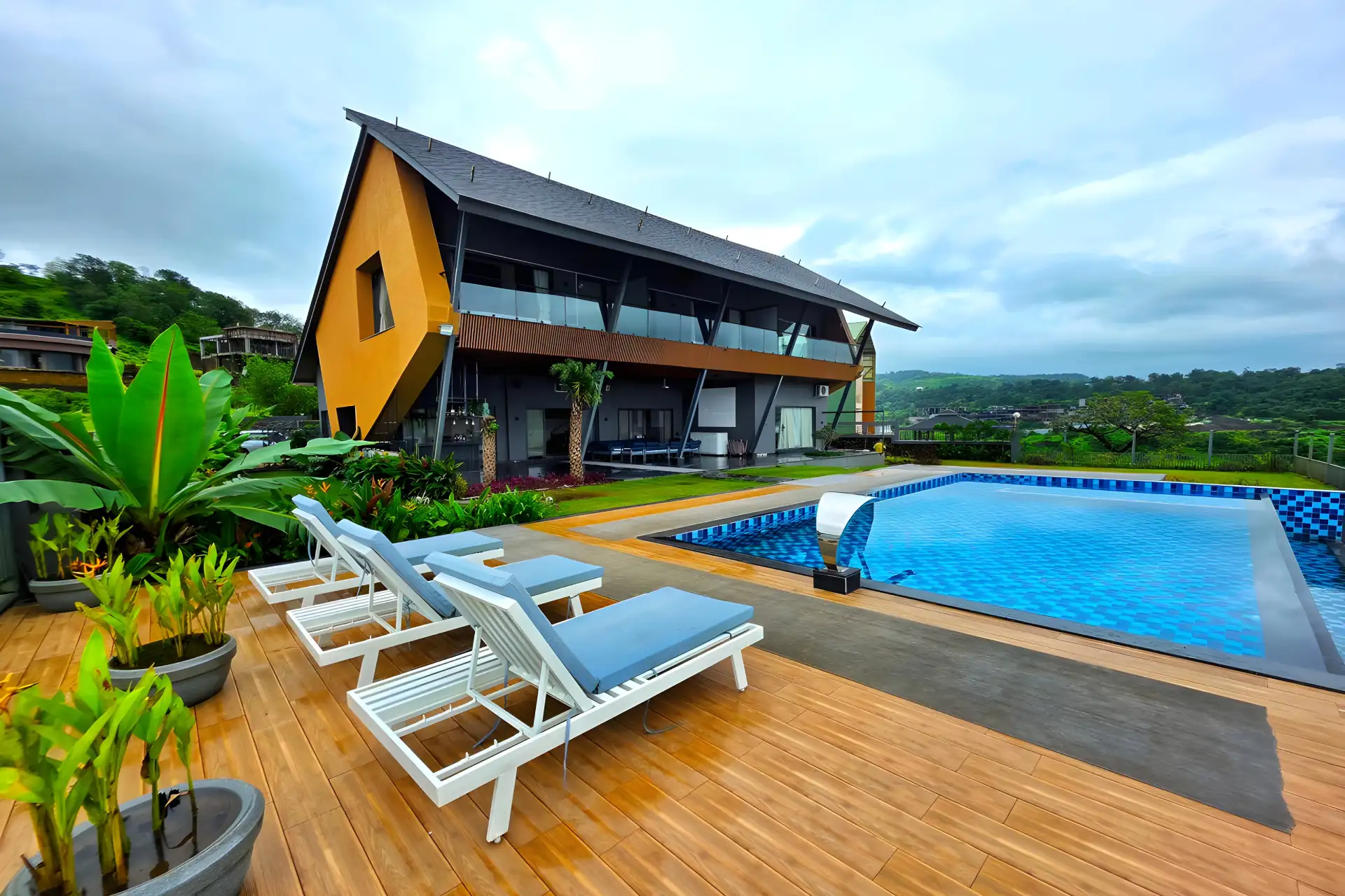 5 BHK Villa With Indoor Games In Igatpuri - VODMH408-Igatpuri-banner
