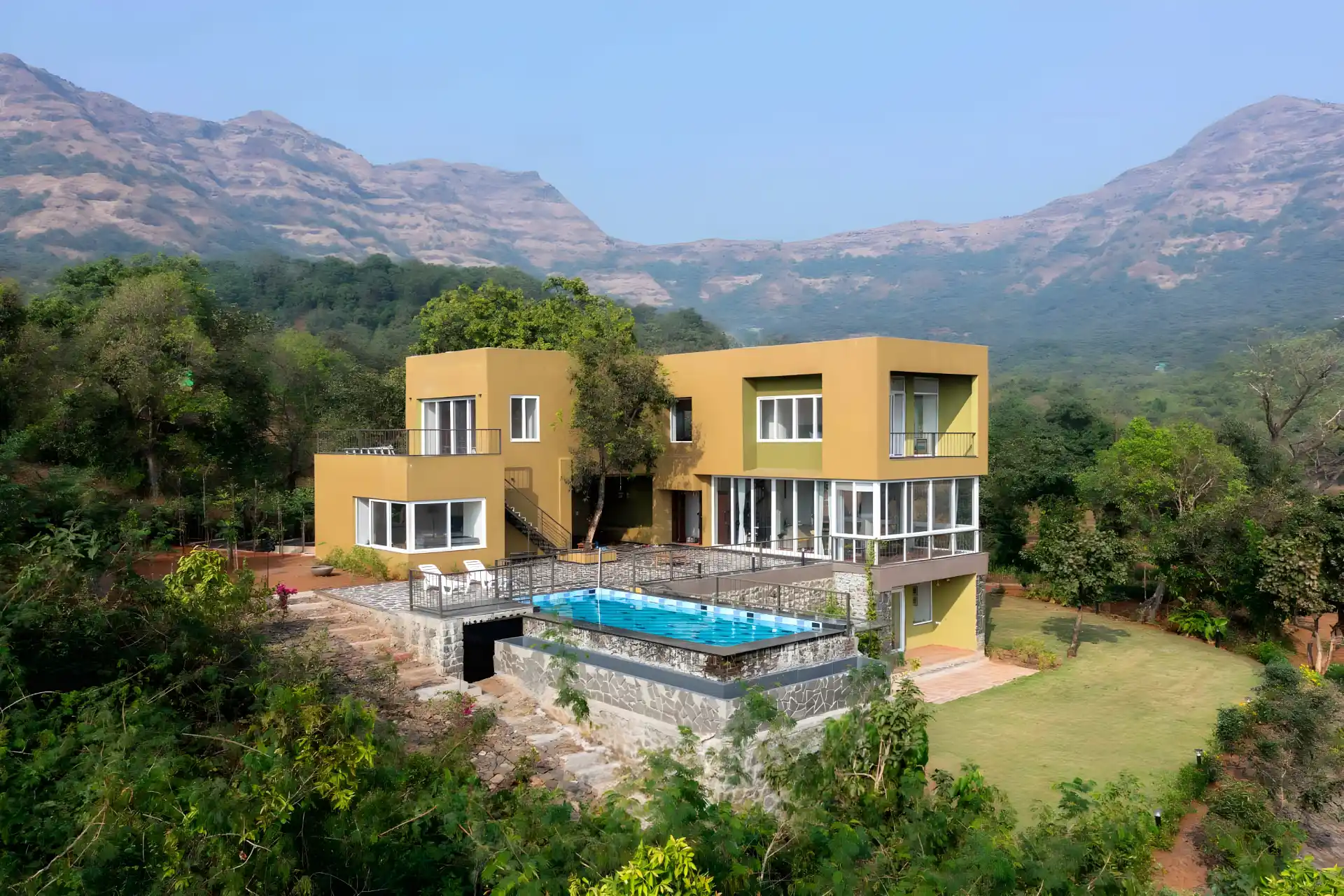4 Bedroom Infinity Pool Villa In Pune - VODMH426-Pune-banner