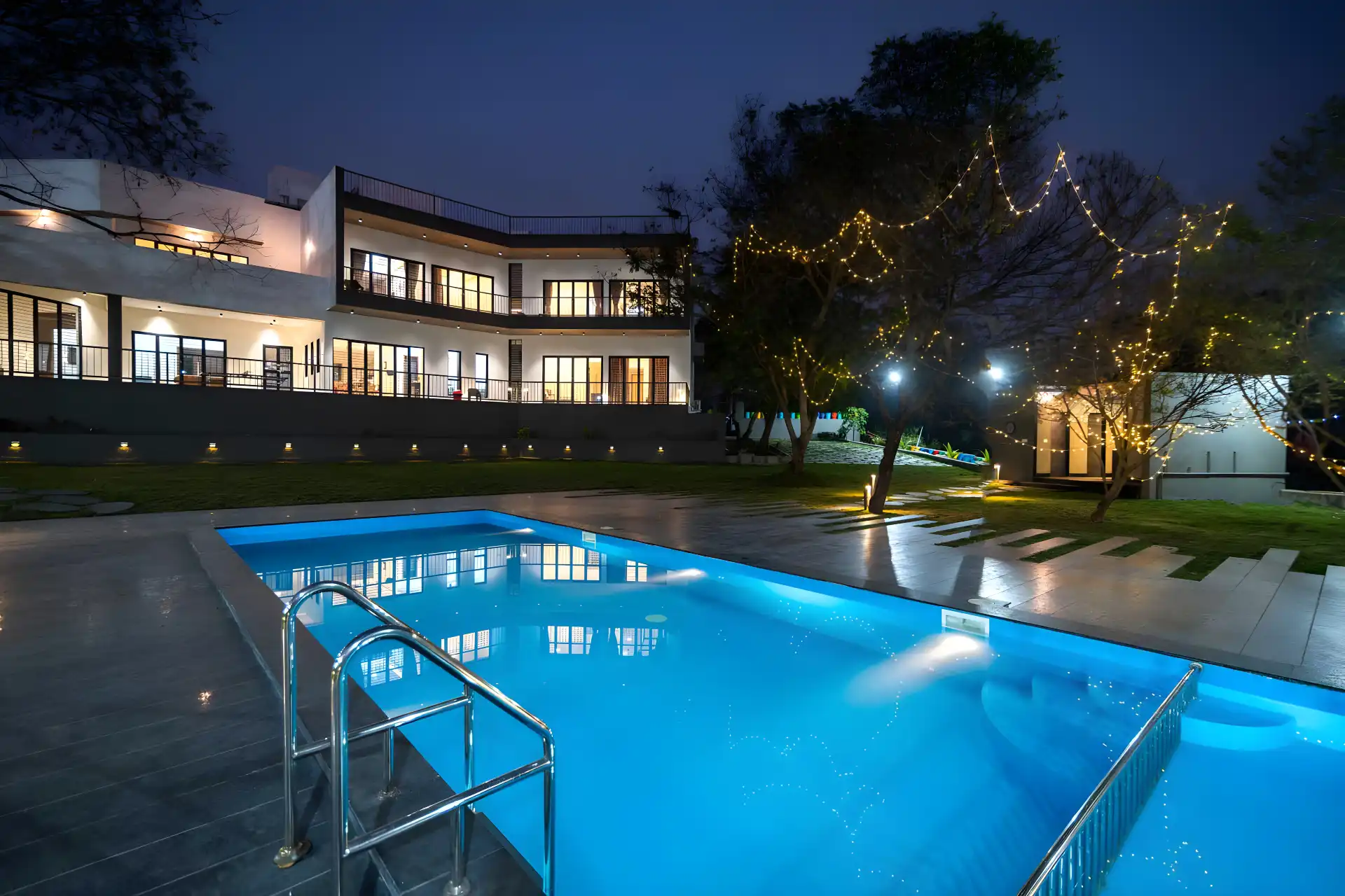 6 Bedroom Private Pool Villa In Pune - VODMH430-Pune-banner