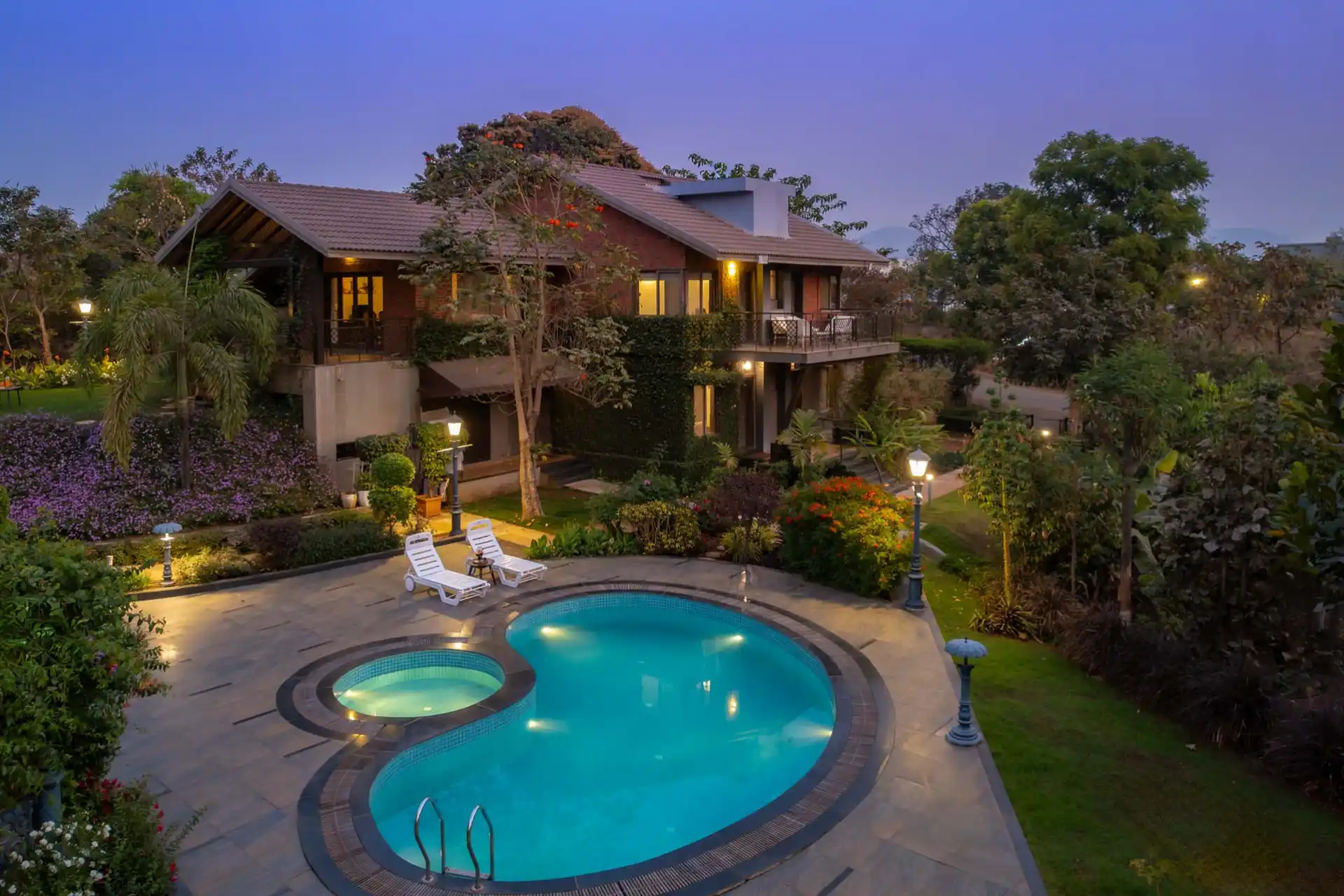 4 Bedroom Farm View Villa In Nashik - VODMH462-Nashik-banner