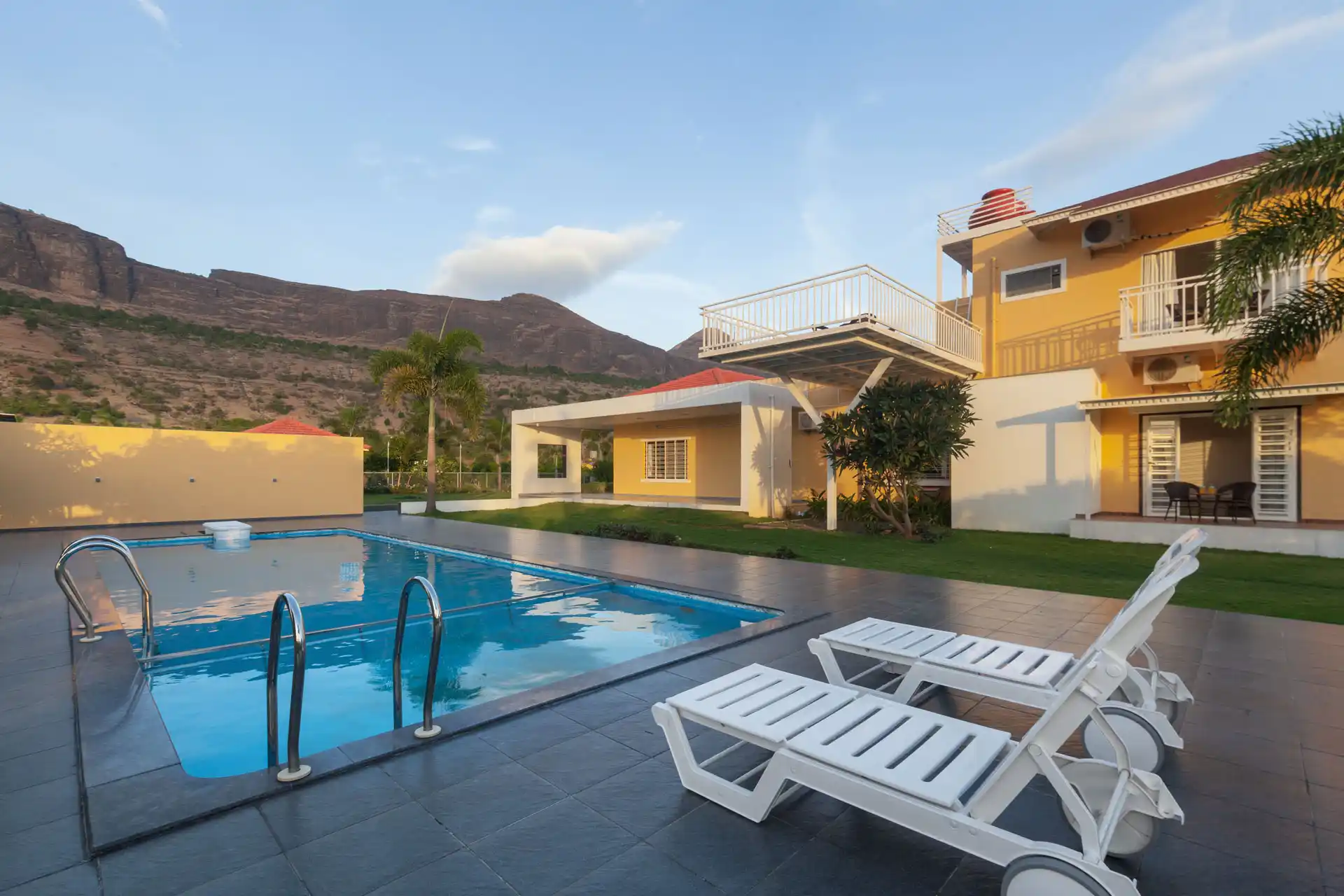 5 BHK Mountain View Villa In Nashik - VODMH465-Nashik-banner