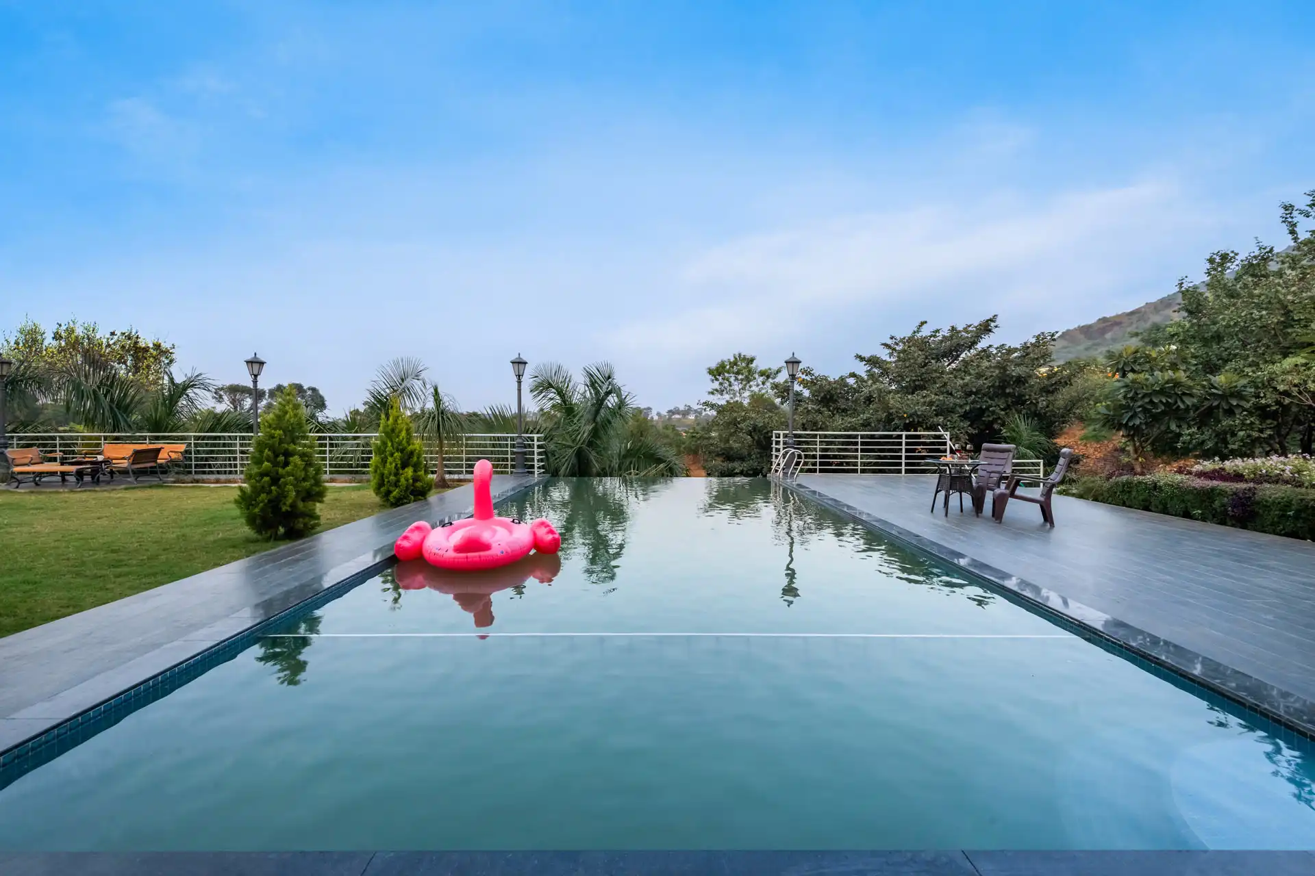 3BHK Villa With Infinity Pool In Nashik - VODMH475-Nashik-banner