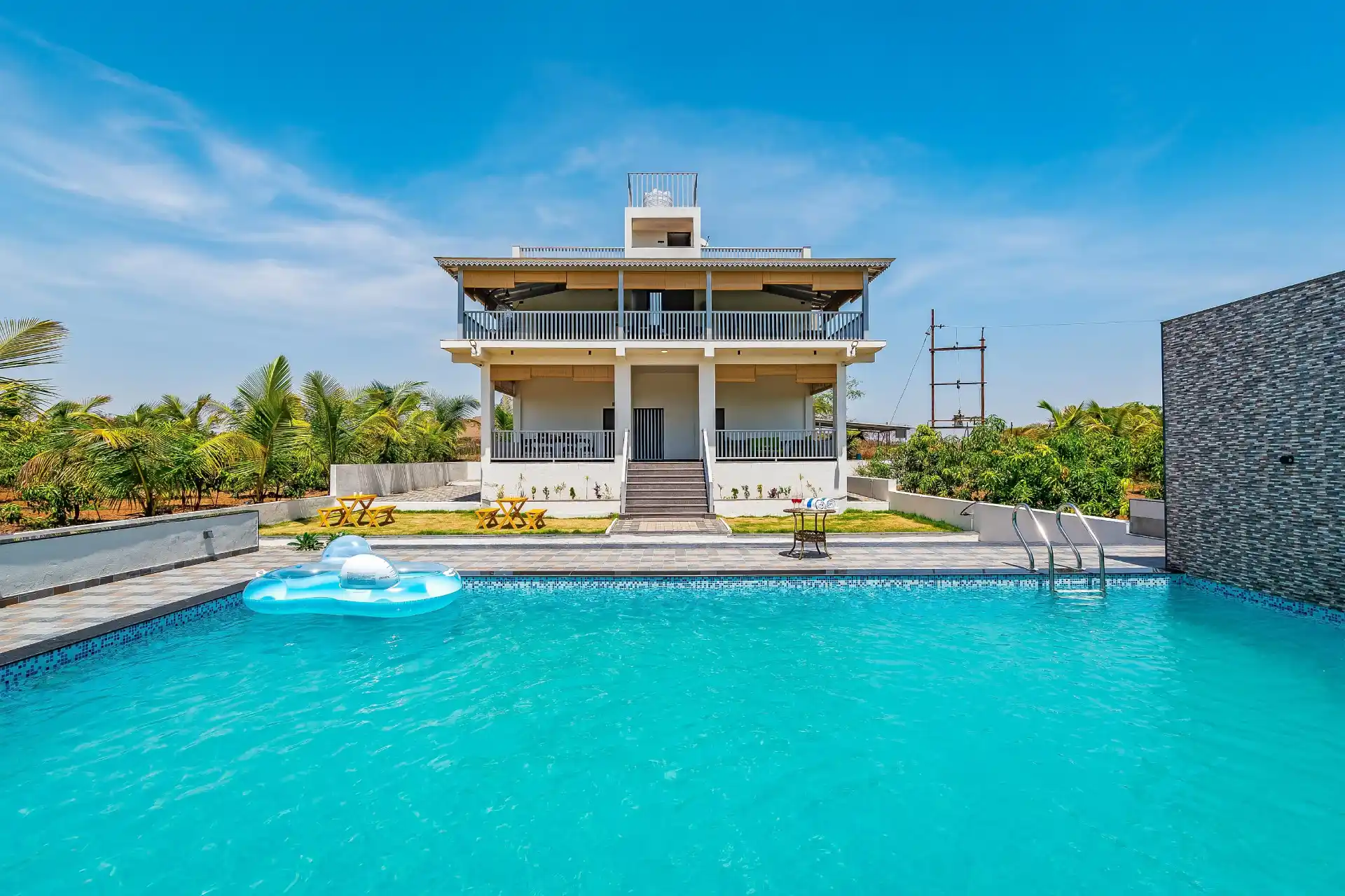 3 BHK Villa With Pool In Nashik - VODMH504-Nashik-banner
