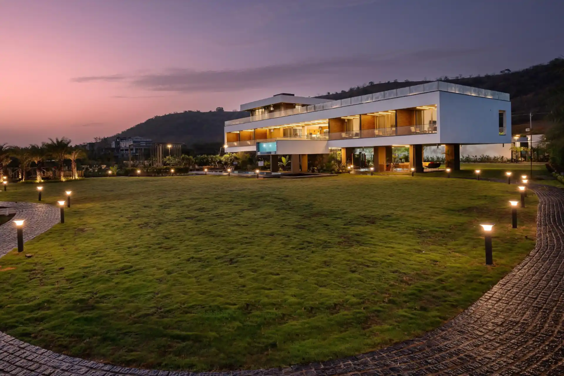 7 BHK Pet Friendly Villa In Nashik - VODMH454-Nashik-banner