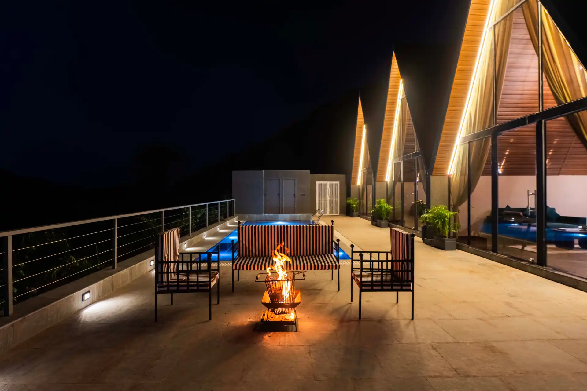 Luxury Attic Style 3 BHK Villa In Udaipur - VODRJ318-Udaipur-banner