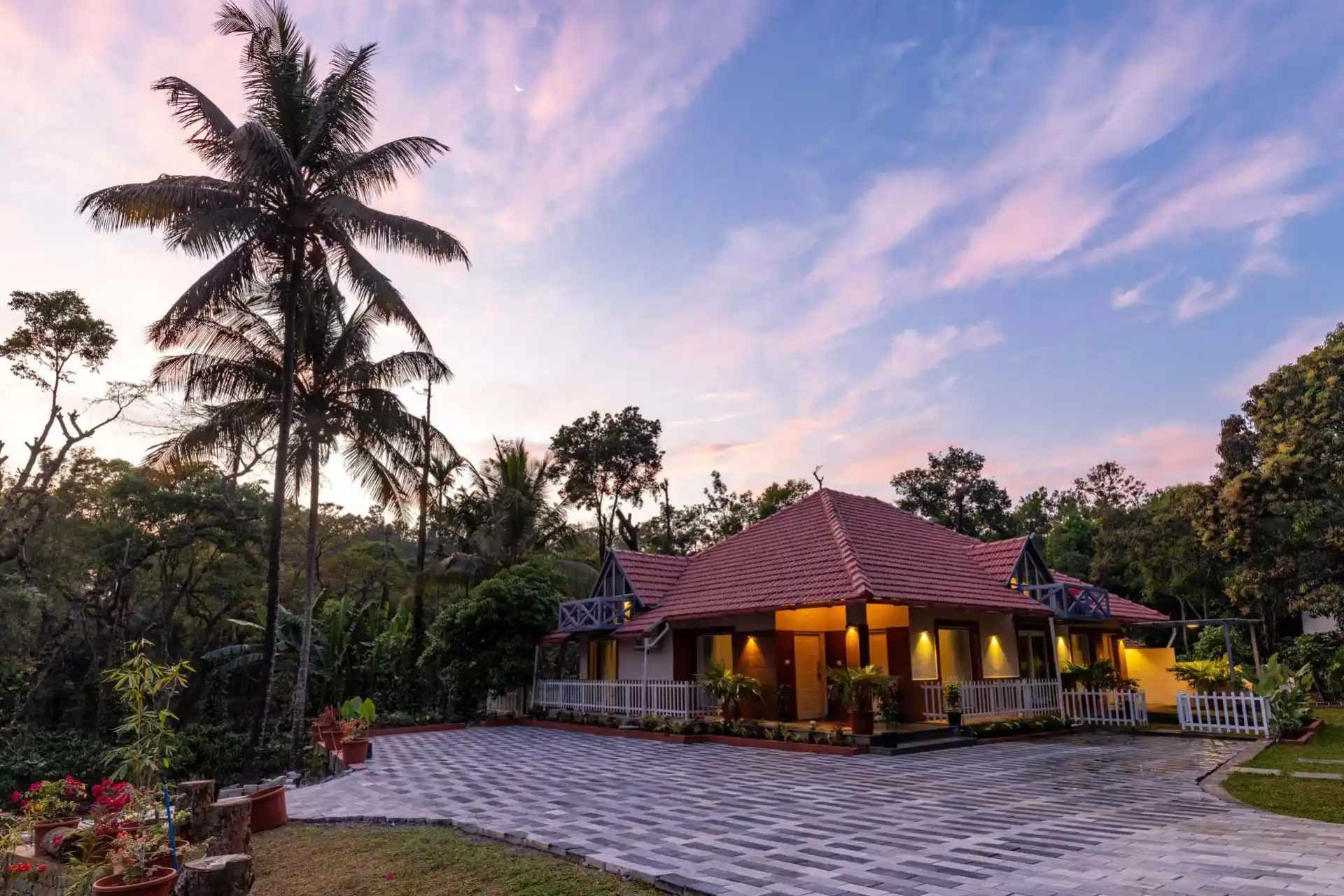 3BHK Villa With Alfresco Dining In Coorg - VODSI67-Coorg-banner